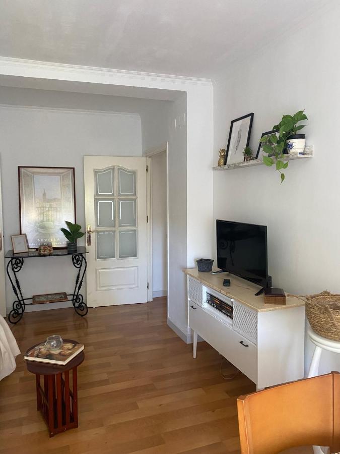 Acogedor apartamento en pleno corazón de Triana Sevilla Exterior foto